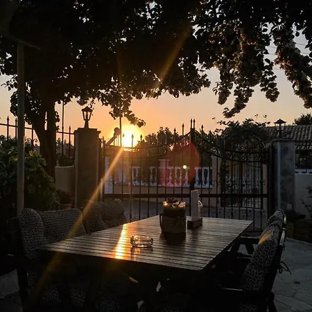 דירה Nikodimos Garden *