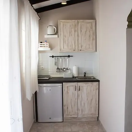 Apartment Nikodimos Garden *