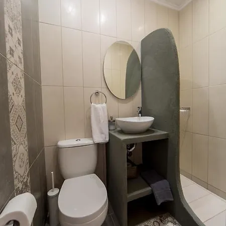 Nikodimos Garden Apartment