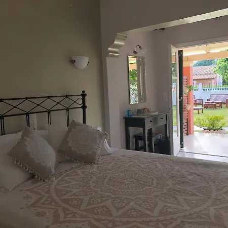 Apartamento Nikodimos Garden